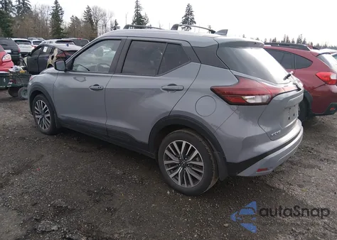 2023 Nissan Kicks Sv Xtronic Cvt z USA, uszkodzony, nr VIN 3N1CP5CV1PL482541